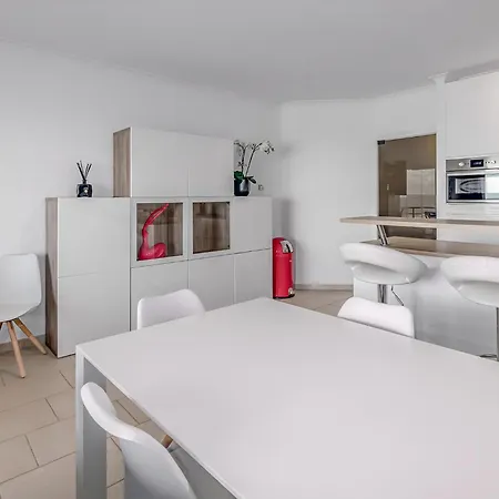 Casino B 0501 Apartment